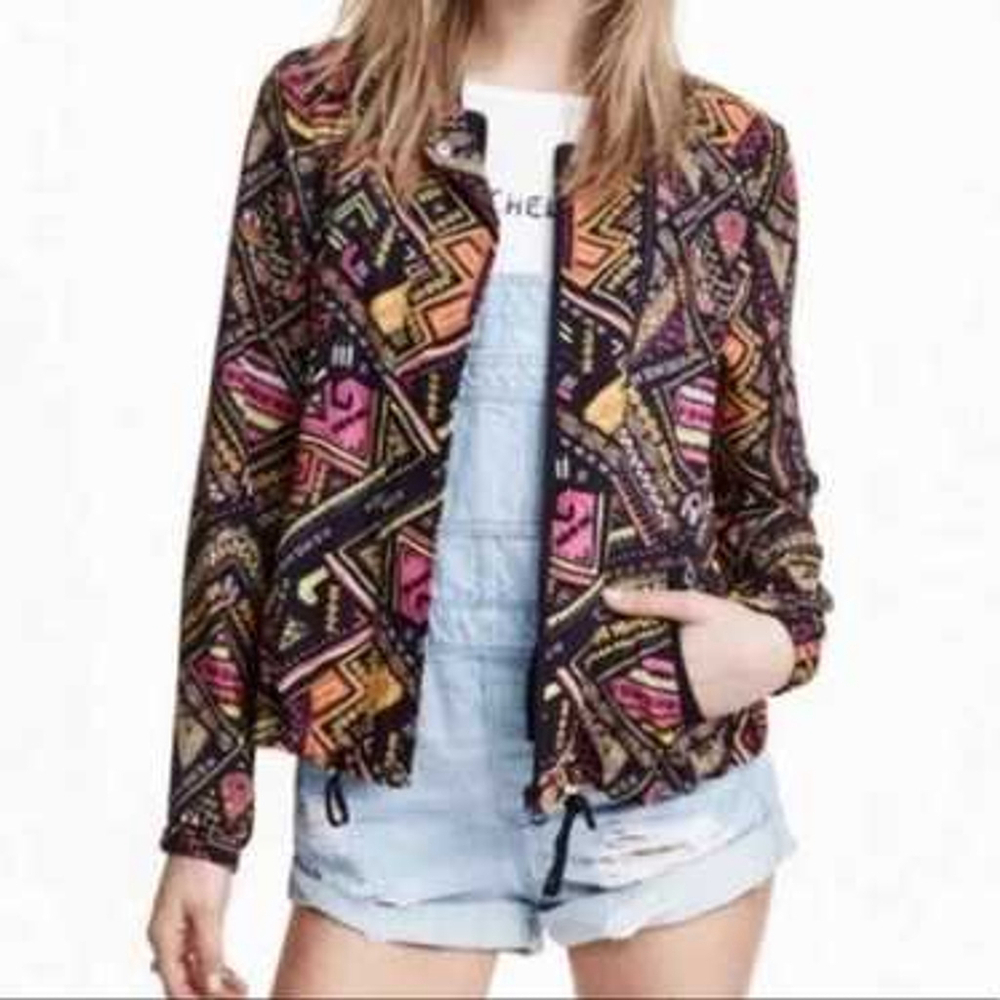 H&M Loves Coachella Bomber Jacket Black Geometric Size 10